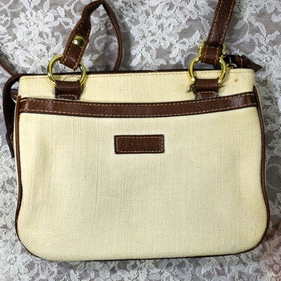 Relic Beautiful Butterfly Medium Purse /Bag Cream Tone & Brown Accents. - Picture 7 of 17